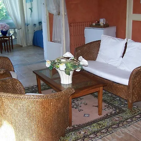 Castel Enchante ניס