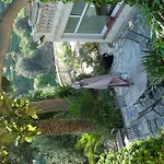 Castel Enchante Alojamento de Acomodação e Pequeno-almoço 3*