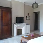 Alojamento de Acomodação e Pequeno-almoço Castel Enchante Nice