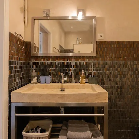 Castel Enchanté Bed & Breakfast Nizza