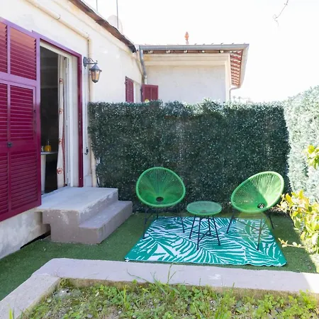 Bed & Breakfast Castel Enchante Nice