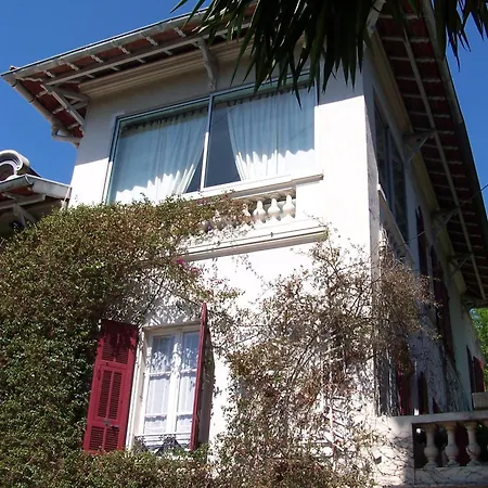 Bed & Breakfast Castel Enchante