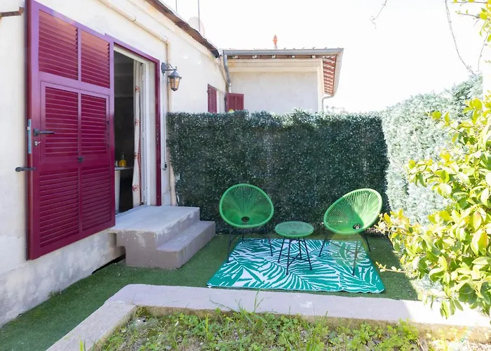 Bed and Breakfast Castel Enchante Νίκαια
