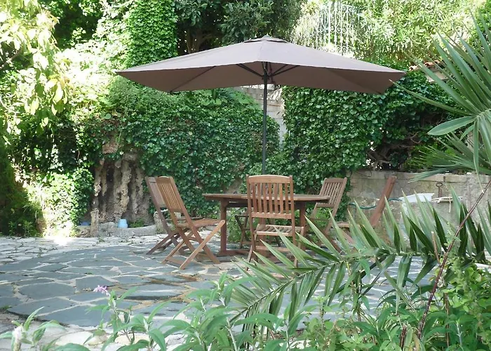 Castel Enchante Bed & Breakfast