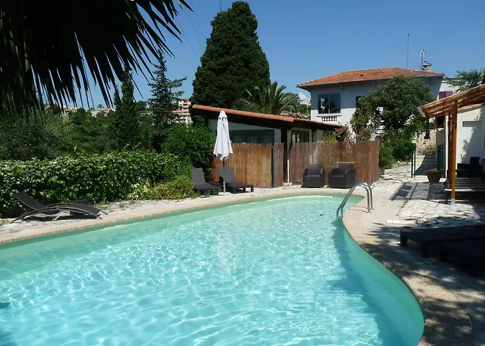 Castel Enchante 3*